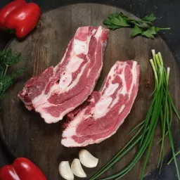 Տավարի դոշի քիթ, կարճամատեր